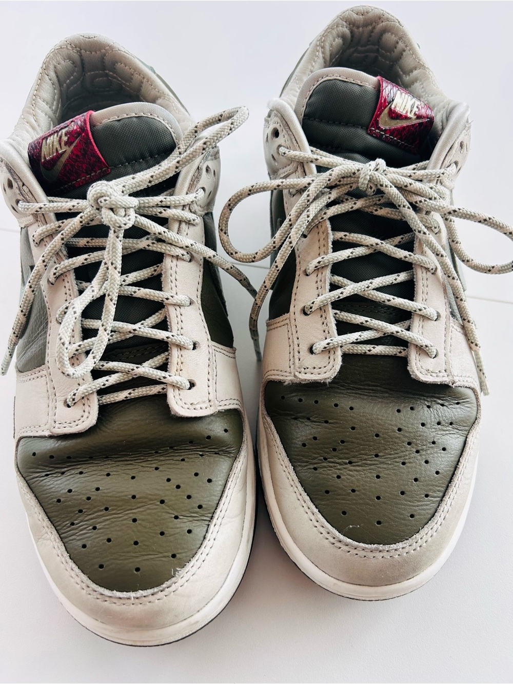 Nike Quilted Light Gray Casual Sneaker